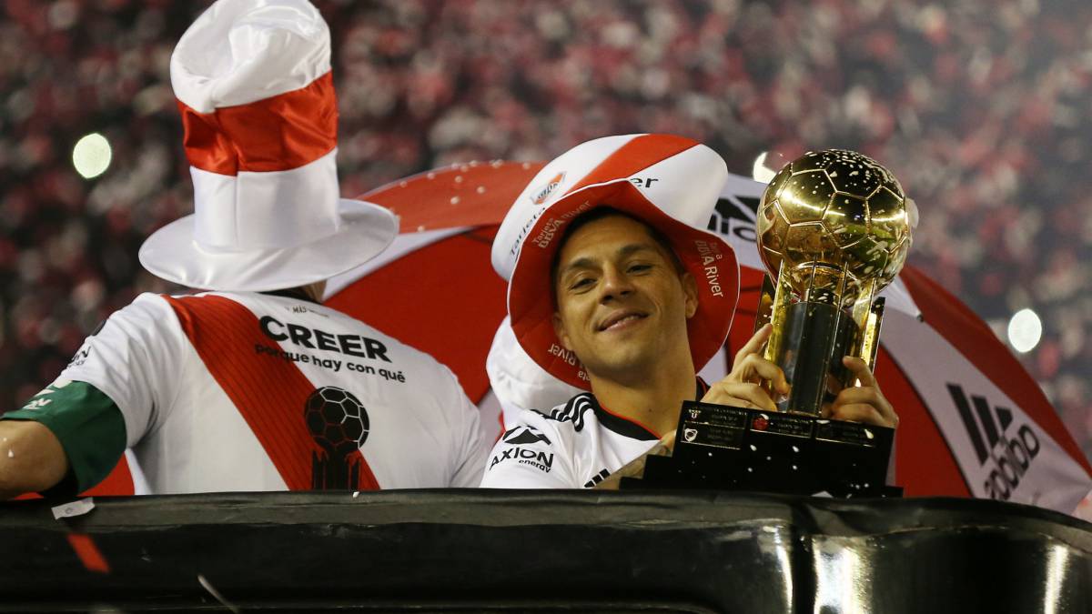 Volvió de Europa a los 30, en uno de los mejores momentos de su carrera y teniendo ofertas de Europa. Salió campeón de todo siendo figura y demostrando que ama tanto a River al punto de llegar a jugar de arquero. Y en el momento justo decide dar un paso al costado. Gracias, Enzo.