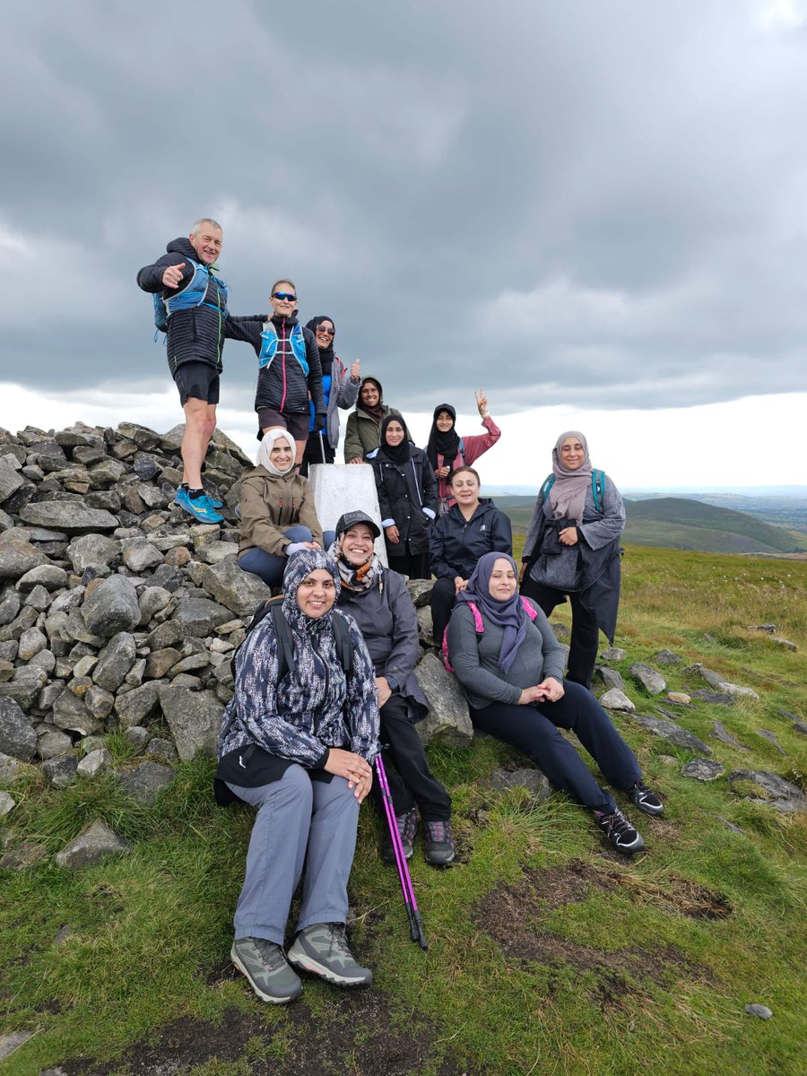 BameConnect's tweet photo. Walk 3: It was a very challenging hike up to Buckton Castle today. A little more steeper going up and difficult walking back down, but we did it 💪#Oldham #MoveMoreFeelBetter #ImprovingWellbeing #outdoors #Milltown2Mountains23 @community_oak @PTunited @UProjects4U @WeActTogether https://t.co/7reJnakcDw