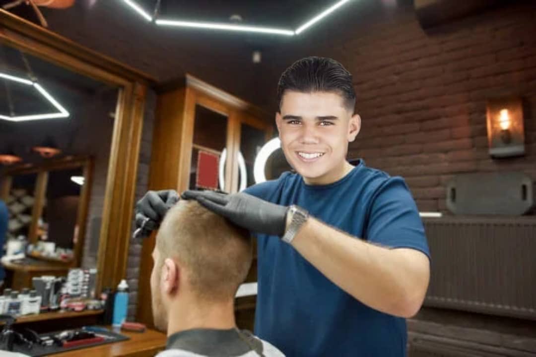 julio está que pela
