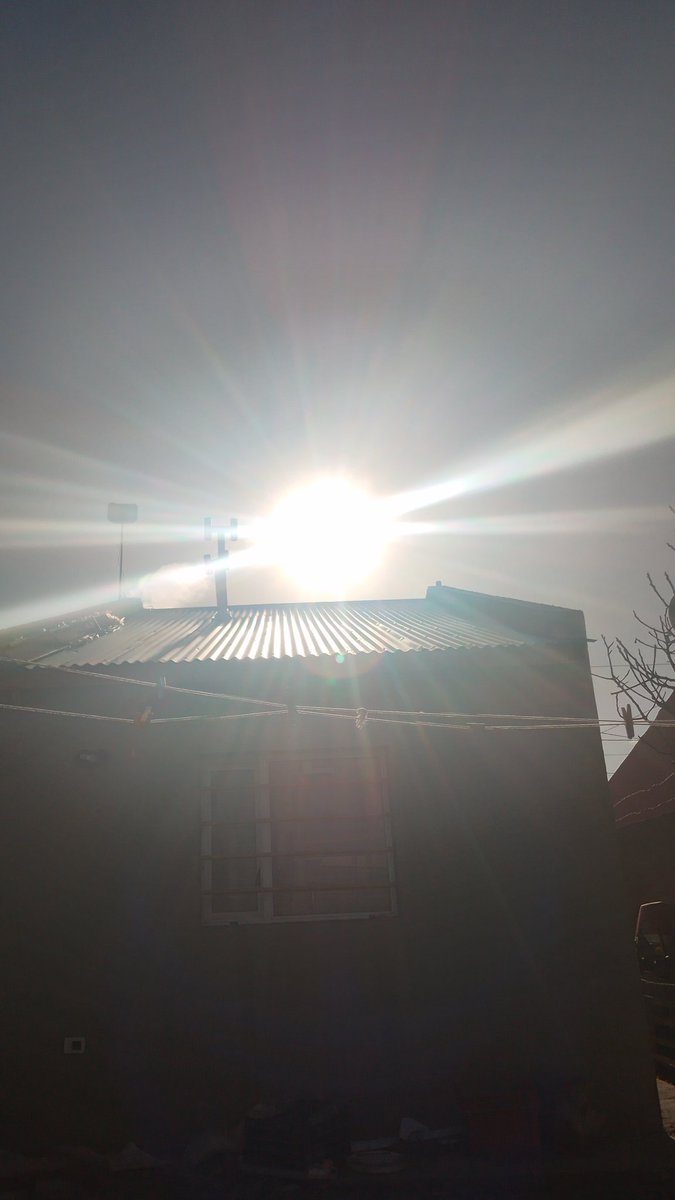 Romina_Trelew's tweet image. Sentate al sol
#MiCasa
#MiHogar
#AmorInfinito
@PabloPicotto