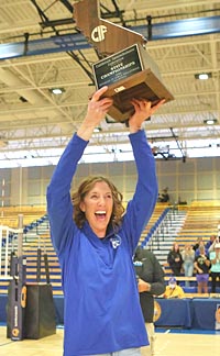 CalHiSports's tweet photo. Congrats Ripon Christian.
State D5 School of the Year.
Girls vball state title in fall got things going well.
First time winner.
@MantecaSports @RCKnights @RCknightsFB @RCKnightsBball 
https://t.co/PfgQap0HvQ https://t.co/GdwLi1WQwx