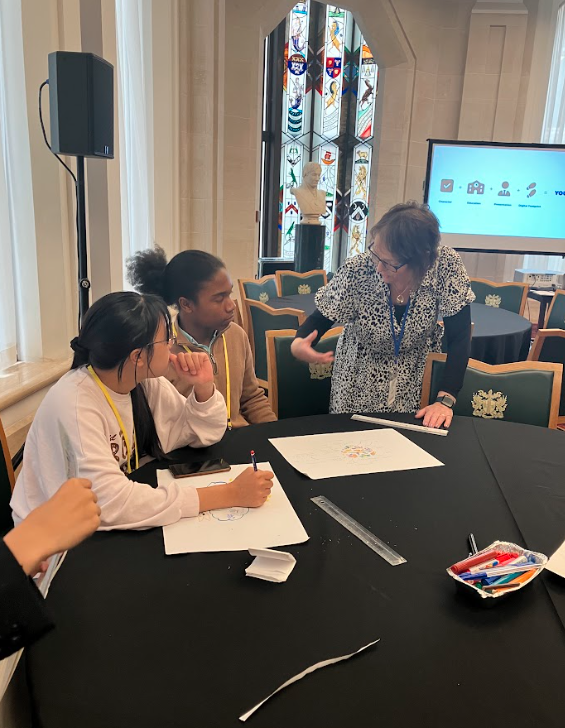 ChelseaAcadMAT's tweet photo. Some of our Y10 students were lucky enough to visit the beautiful @GuildhallArt Gallery today for London Careers Festival, as part of their Work Experience week!
There were plenty of networking opportunities which they took full advantage of! https://t.co/i5ld7iqEKN