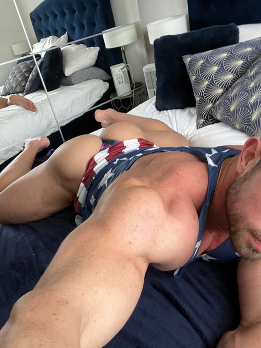 Happy #4thofJuly ! 🇺🇸🎇 https://t.co/2cmHLfUIh4 50% OFF! 🌶️🔞 https://t.co/jbQqVAFXOX<a href="/tag/4thofjuly"class="tags">#4thofJuly</a>