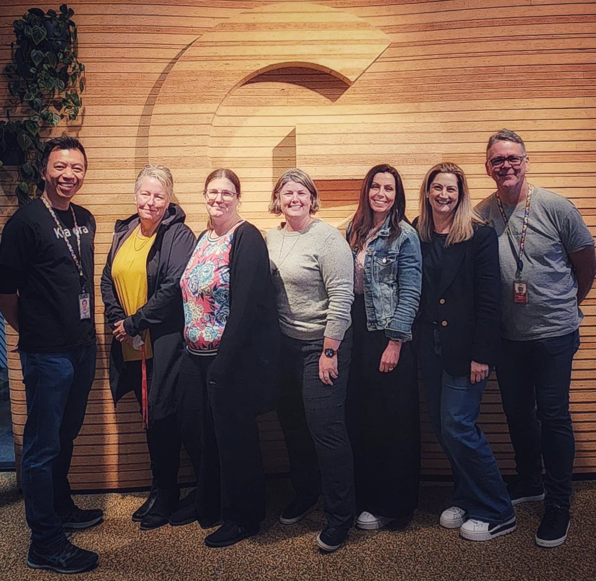 And the magic of Innovator #syd14 continues. These dynamic women just keep getting better, and the support crew aren’t too shabby either! So grateful. 
<a href="/bethlambnz/">Bethl</a> <a href="/digitallearnin/">🚀Justine☆Driver💡</a> <a href="/K4Sanders/">Karla Sanders</a> <a href="/nzleeangela/">Angela Lee</a> <a href="/betchaboy/">Chris Betcher</a> <a href="/suaneu/">Suan</a> #googleEI  #GoogleChampion #aussieED