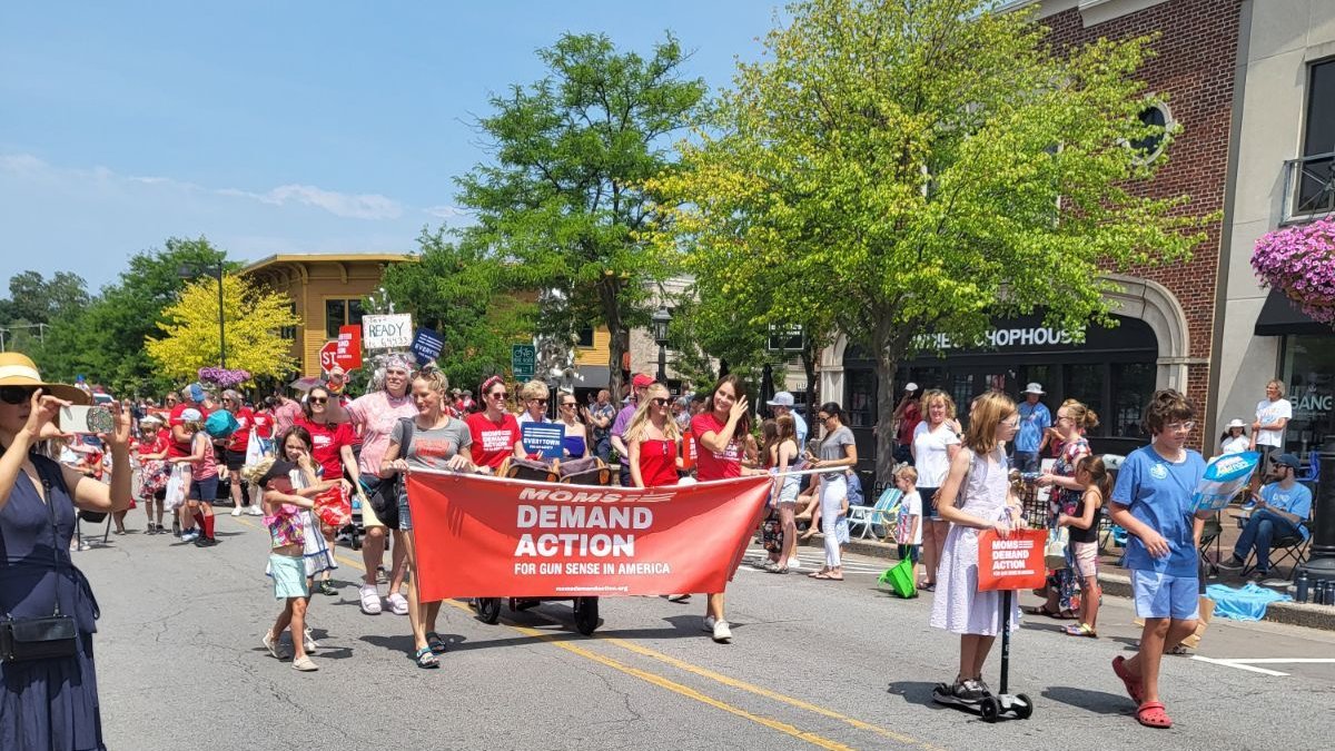 Next up! Rolling into the EGR Parade 40 strong with #Mothers&Others! All are welcome, come join us! Text READY to 644-33.

#BigMomEnergy #MOMSareEVERYWHERE #momsdemandaction