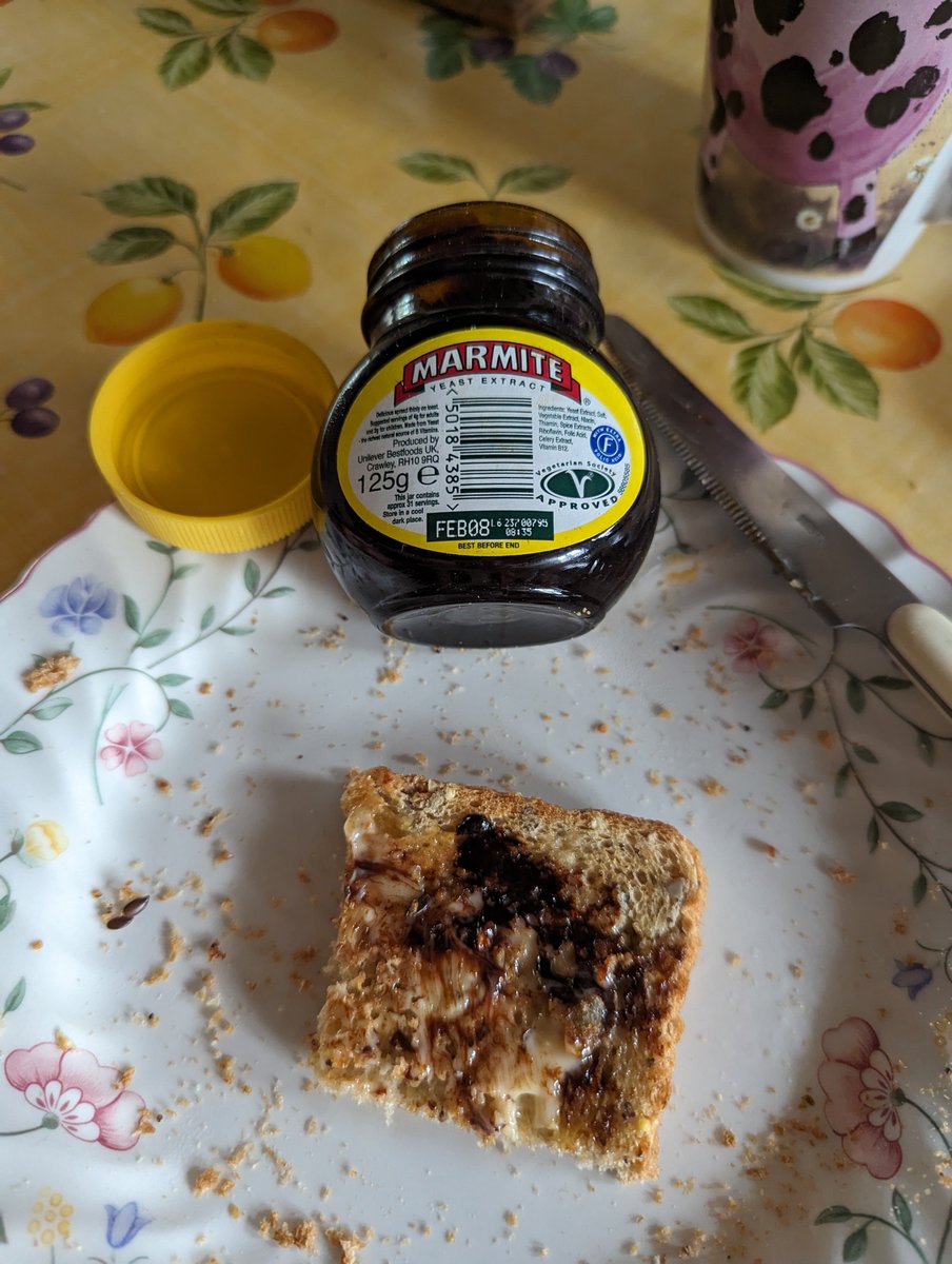 IanT4tomo's tweet photo. @Unilever #marmite I think you're somewhat conservative on your best before dates, maybe add at least 15 years, this one is perfect. https://t.co/WgXzwk09Da