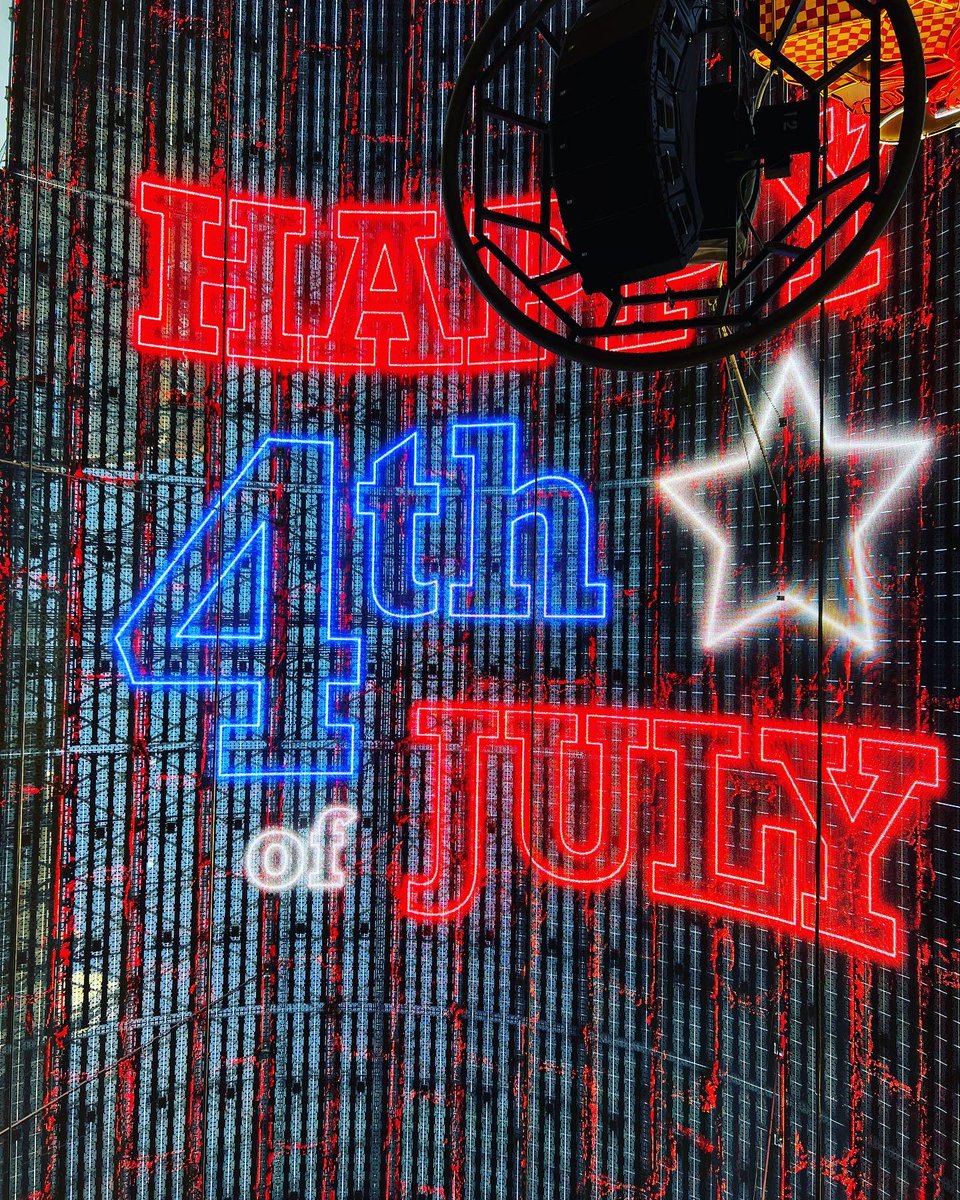 happy 4th of July ❤️🤍💙