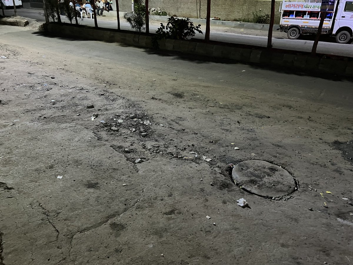 chintupharma86's tweet photo. @WARD8BJPGandhi1 
@nitin_gadkari 
@PMOIndia 
@CMOGuj

 This is the situation of WARD 8 Gandhinagar. ( NEW GANDHINAGAR )

We are waiting for development as they committed during election campaign.

Let's hope for the best asap. 
Please do the needful. https://t.co/x9pWcvnox1