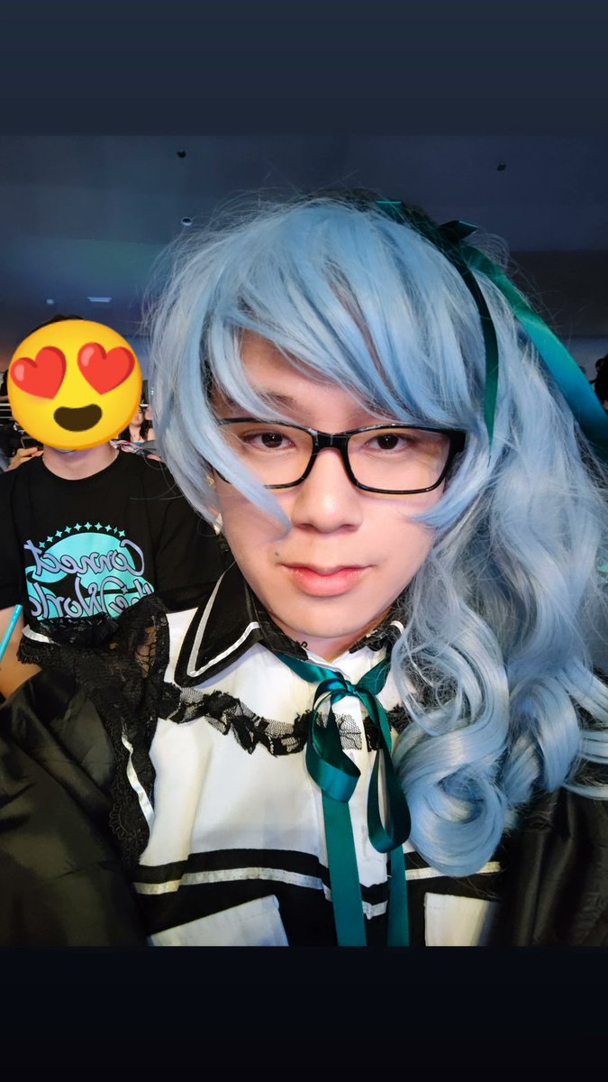The bartender called me sweetie at first glance so you know it's real #ConnectTheWorld #hololiveEN #ほしまちぎゃらりー #星街すいせい