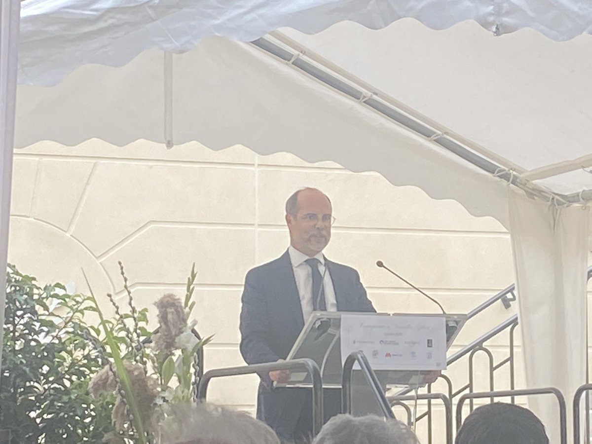 - Inauguration de la #résidencesenior Gibier ! Éric Bertrand directeur immobilier MACSF met en avant l’intergénérationnel de ce projet immobilier et la collaboration de tous les acteurs du Jardin d’Arcadie
#investissement