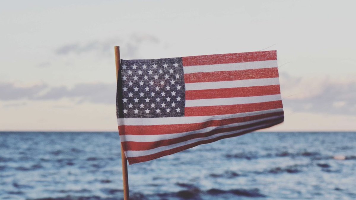 socalcremations's tweet photo. As we celebrate our nation’s freedom, we honor the courageous men and women dedicated to preserving it.
Happy Independence Day!! 🇺🇸
#4thofjuly #happy4thofjuly #happy4th #independenceday #usa #america https://t.co/giLwUkdMXM