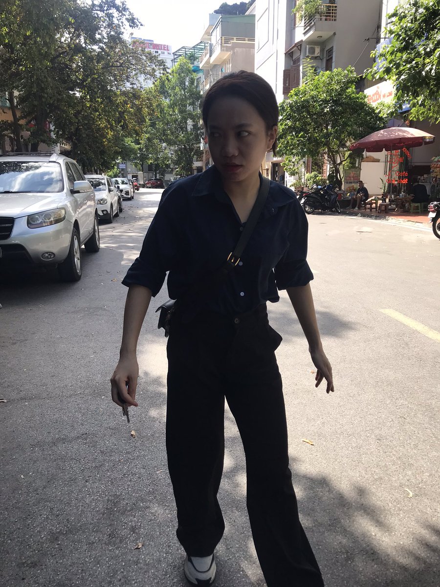 duongproooo's tweet photo. Hạ Long nhưng mà mình dậy sớm :) Má lần trước về sáng ngủ đêm thức không làm được gì cho cuộc đời https://t.co/vSLEdyFcdl