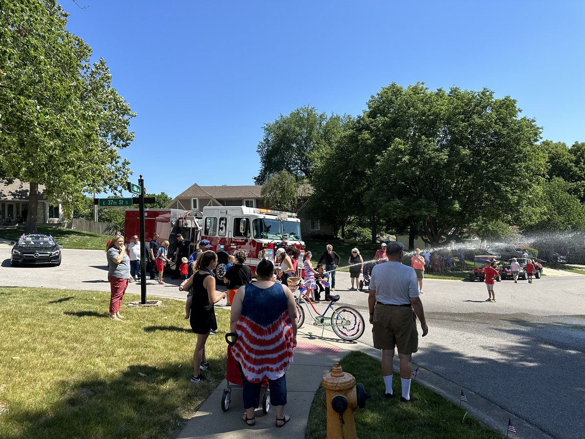 Professional Firefighters of Independence tweet media