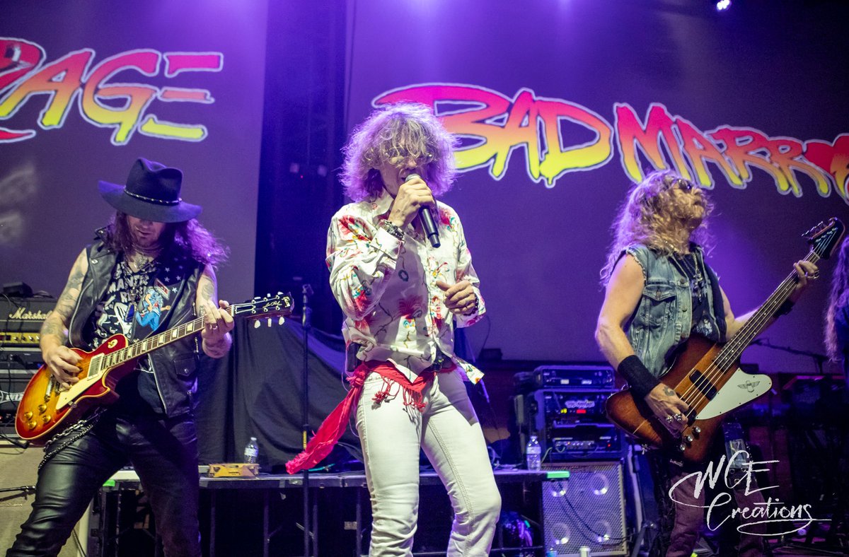 @BadMarriageBand opening for LA Guns at The Piazza!
#badmarriage #badmarriageband #jonpaquin #mikefitz #toddboisvert  #myphoto #wcecreations #wordscantexplain #canonphotography #concertphotography #livemusic #rocknroll #gigphotography #bandphotography