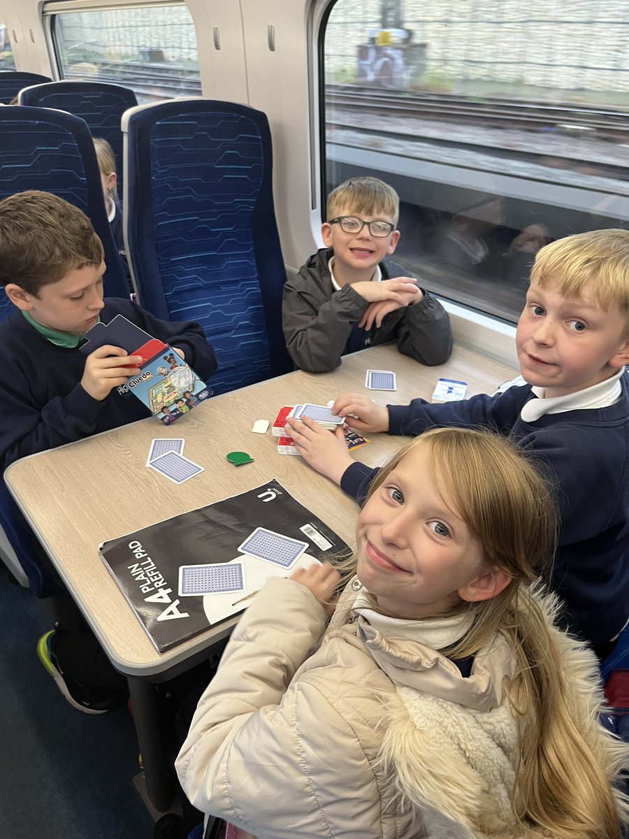 Ellishighlands's tweet photo. Train ride home @childrensuni @HighlandsPS https://t.co/OZ8ejkbJQK