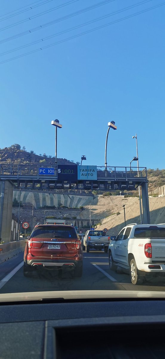 aleinchains's tweet photo. Hasta cuando suben los precios ctm! @CostaneraNorte_ @avo_transito @TunelSC https://t.co/a3He6jtlqJ