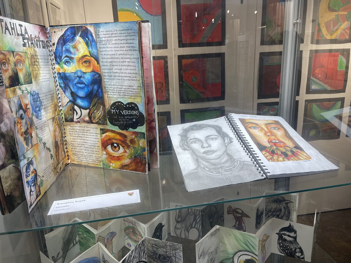HelenRe26755563's tweet photo. Such wonderful work at the @YateAcademy Art Exhibition. #talent #betterchanceofsuccess #creativity @GreenshawTrust https://t.co/LaREELbVj7