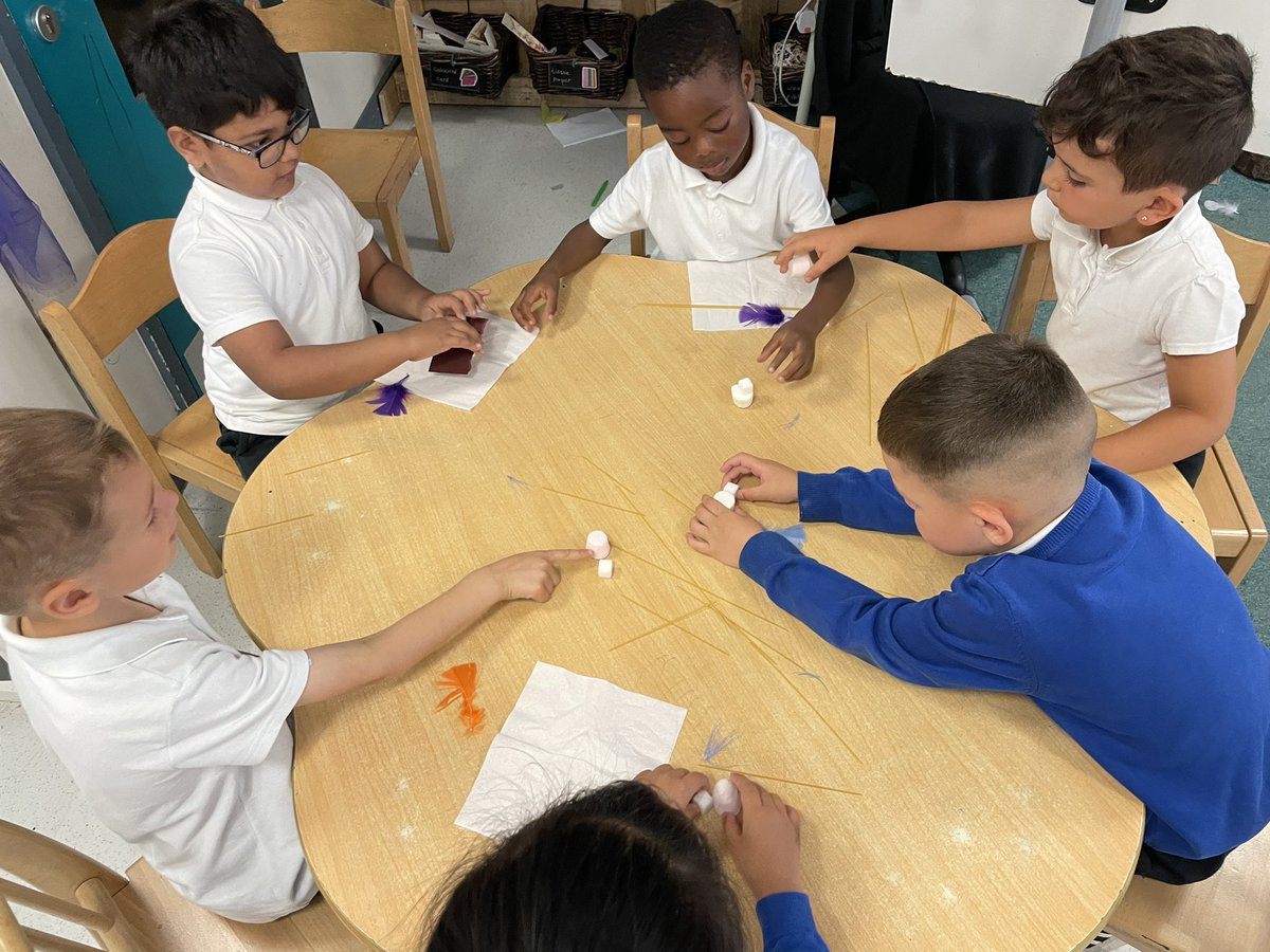 As we begin to innovate the middle part of the 3 little pigs story. We explored different materials that we could use to adapt our story. Ava said “The suger cubes are hard they would make a strong house”. Aris said “The feathers are weak. The wolf could blow them away”.