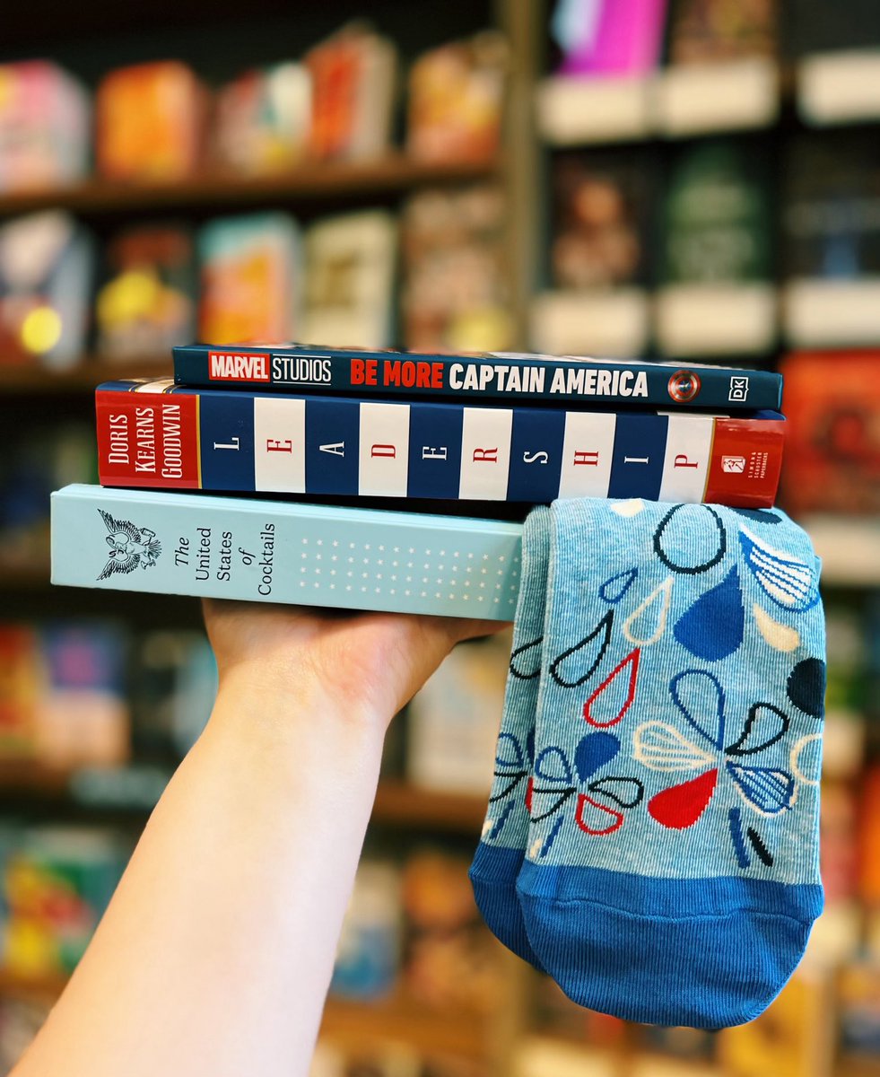 Wishing everyone a safe and happy 4th of July! 

#northshirebookstore #saratogasprings #july4th #4thofjuly