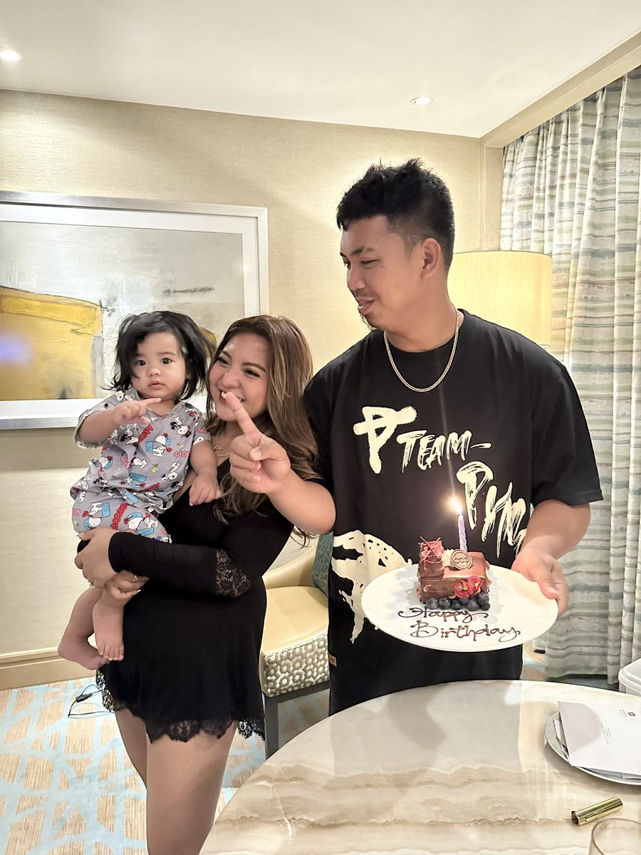 Unang rinig ko palang sa tibok ng puso mo at sa unang iyak mo alam kong mababago ang buhay ko, hindi ako magsasawang sabihin sa iyo na ikaw ang pinaka magandang nangyare sa buhay ko. Maraming salamat at dumating ka sa buhay ko anak, Happy Birthday anak ko, sana matuwa ka sa