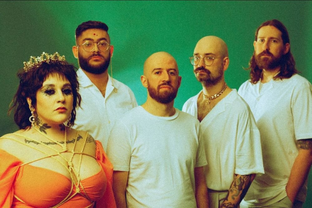 Expect an array of viscous guitars, jazzy riffs,  venomous vocals, and a barrage of metallic chaos from <a href="/ITHACABAND/">✨ITHACA✨</a> at <a href="/2000trees/">2000trees Festival</a> 

alreadyheard.com/2000trees2023p…