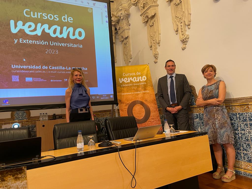 curve_uclm's tweet photo. Hoy se han iniciado 3 cursos de verano (4/5 julio).
"Gastronomía de los sentidos (II Edic)" en @CampusAlbacete ,"Herramientas de sostenibilidad frente a la despoblación y la crisis climática" en @CampusCuenca y "Seguros inclusivos" en @CampusToledo
INFO: https://t.co/wWRCrn0qfb https://t.co/0CWdZK3Hbl