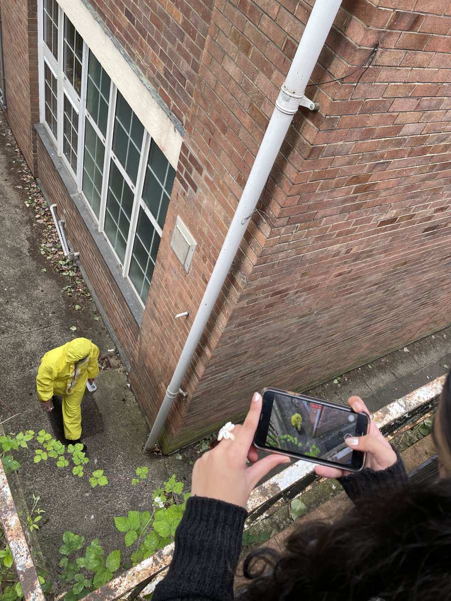 gary_rose's tweet image. Ready for a week of Y12 @PearsonBTECAppr #BTECCDMP being #onlocation experimenting with #singlecamera techniques in the “film set” outside my classroom!

They’ve prepared for Unit 10 #NetflixOriginal project by creating #preproduction for a new drama in the crime/thriller genre.