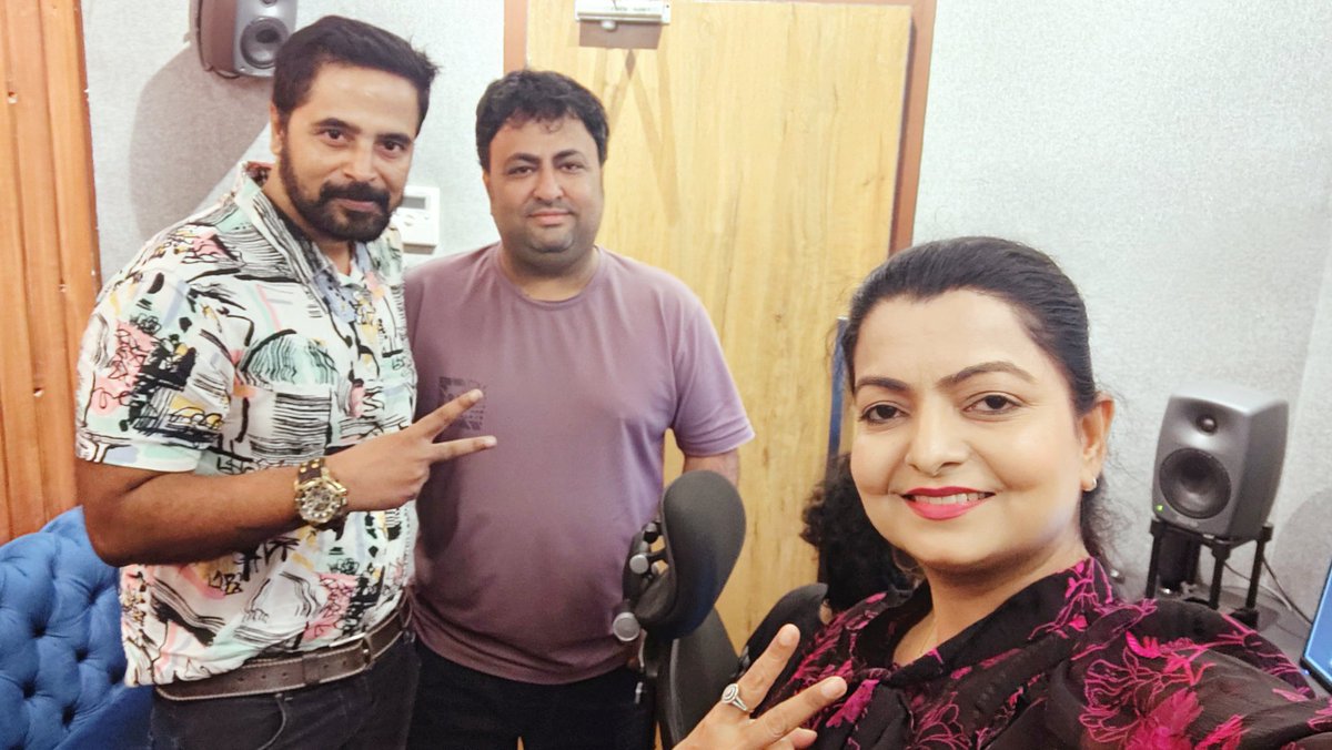 triptishakya's tweet photo. Recorded beautiful hindi song with Music Director & Lyricist KR Wahi at #Studio504 in #mumbai. Thankyou #Abhishek & #Swati for this beautiful song. https://t.co/2Q983hbO9B