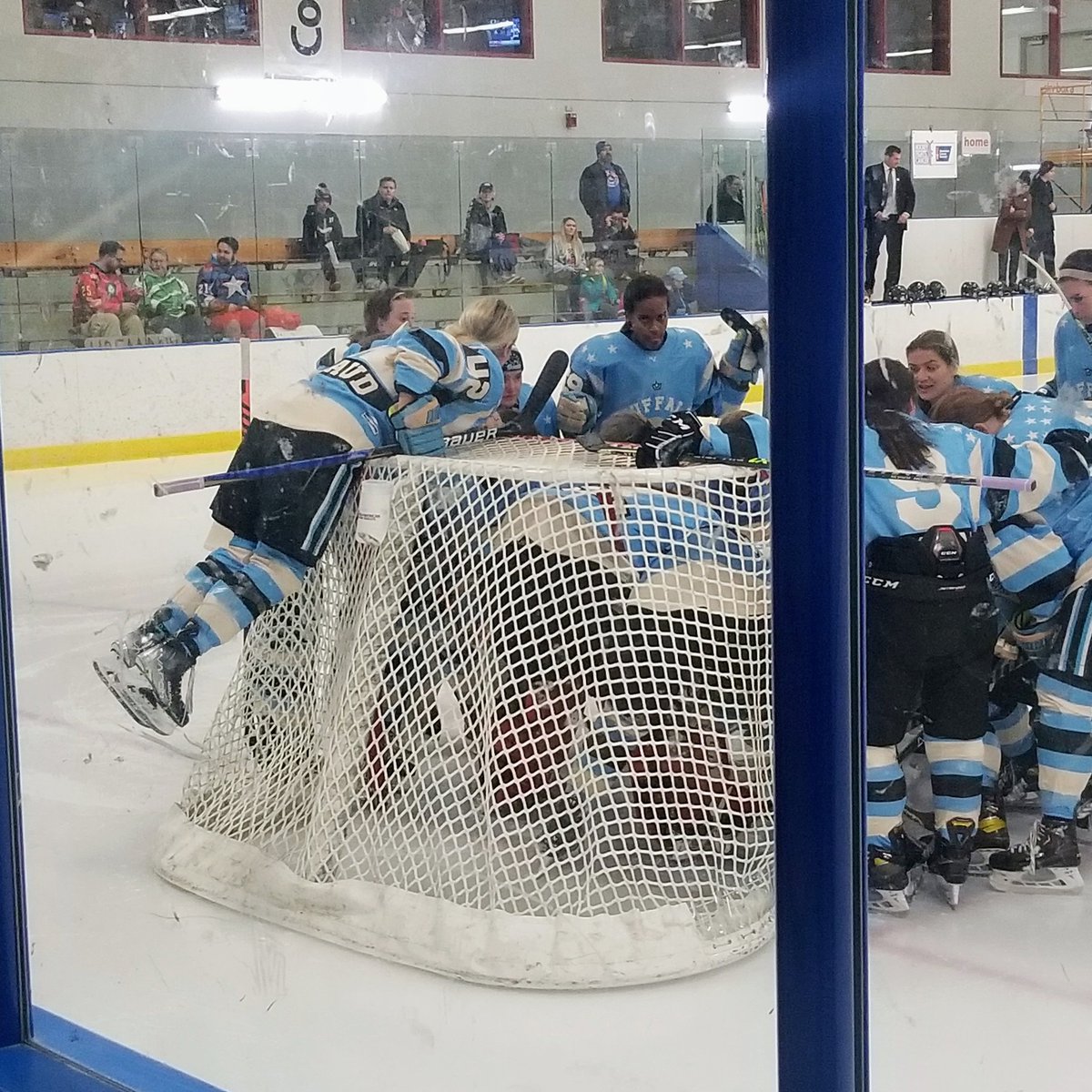 Don Henry tweet media