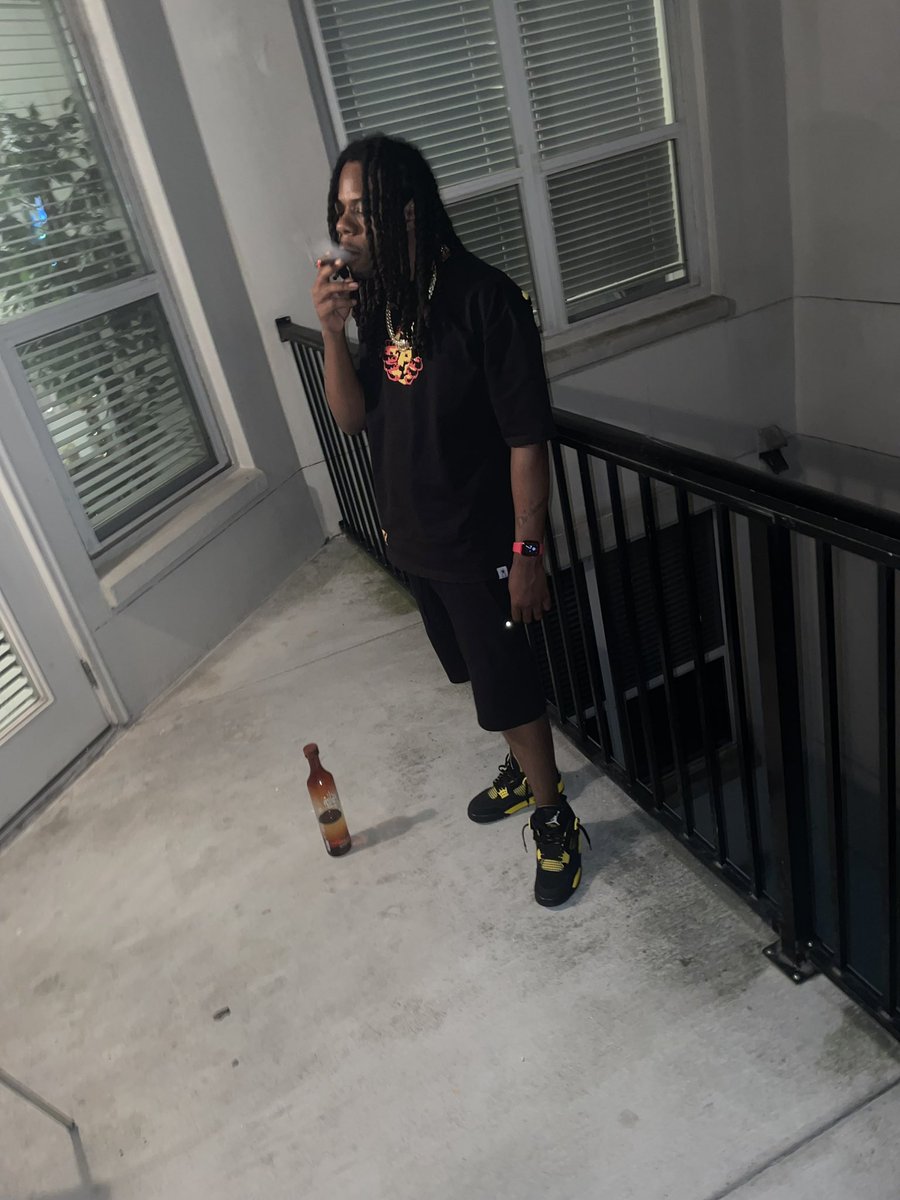 stuff_way's tweet image. Moral of the story I didn’t lose nothin I needed 🌪️⚡️