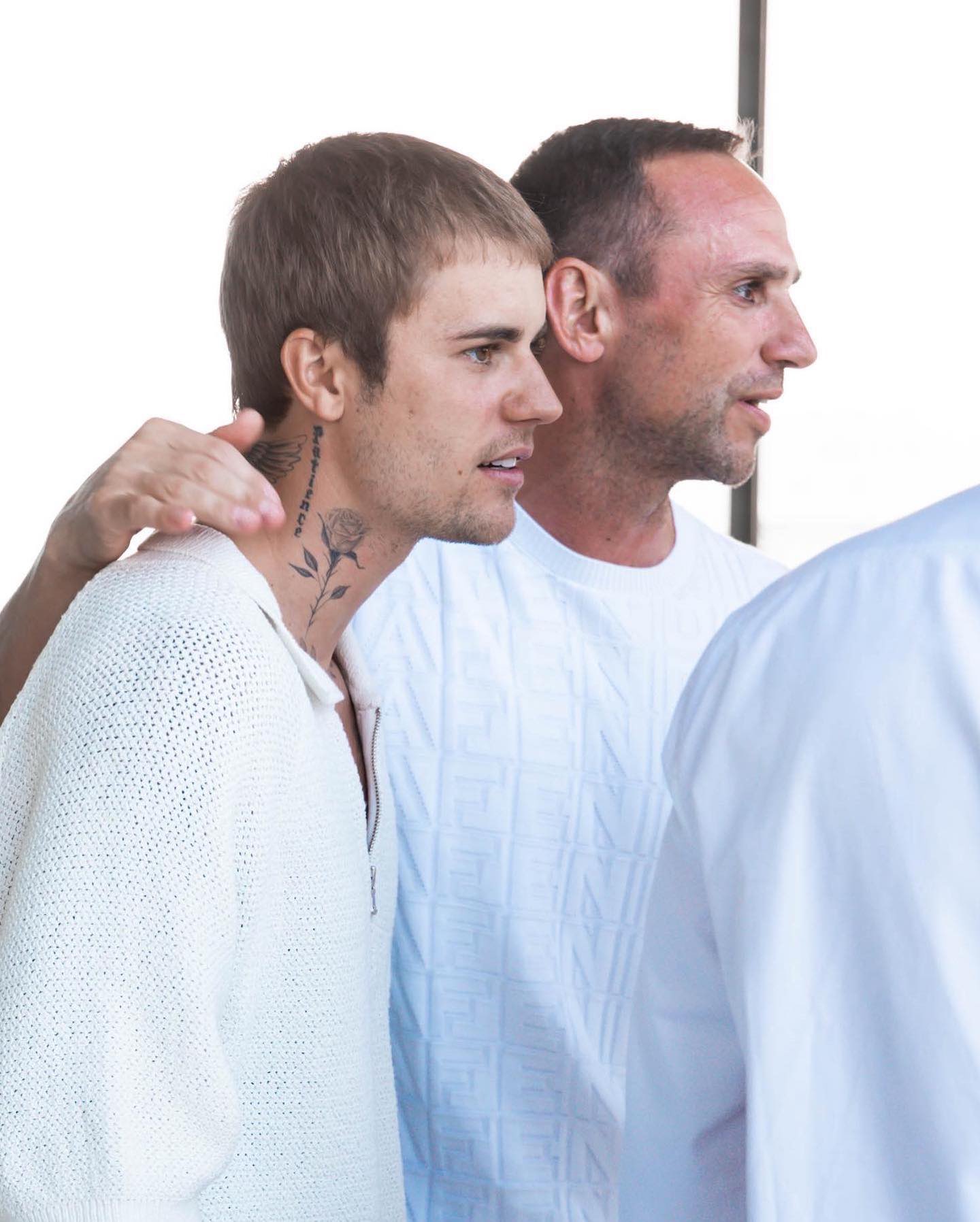 Justin Bieber Crew on Twitter "Photo of Justin Bieber spotted out with