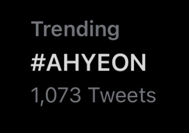BABYMONSTERWW's tweet image. [TRENDING] 🔥 

#AHYEON is currently trending with 1k+ tweets!

#BABYMONSTER #베이비몬스터 @YGBABYMONSTER_