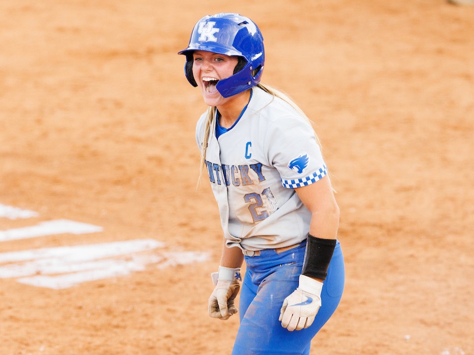 Erin Coffel had an incredible offensive season. 

The Kentucky shortstop led the nation in OPS with a 1.595 mark.

<a href="/UKsoftball/">Kentucky Softball</a> x <a href="/erincoffel5/">Erin Coffel</a>

🔗 d1sb.co/3r8HFqR