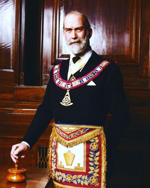 ProgresifMason's tweet image. From all of us at Progressive Orders of Turkey, we offer our most sincere and noble birthday salutations to His Royal Highness, Prince Michael of Kent. #PMK #princemichaelofkent  #Mason #MarkÜstatMasonlar #ProgresifMasonluk #ProgresifNizamlar #CumhuriyetMÜMLocası_No1