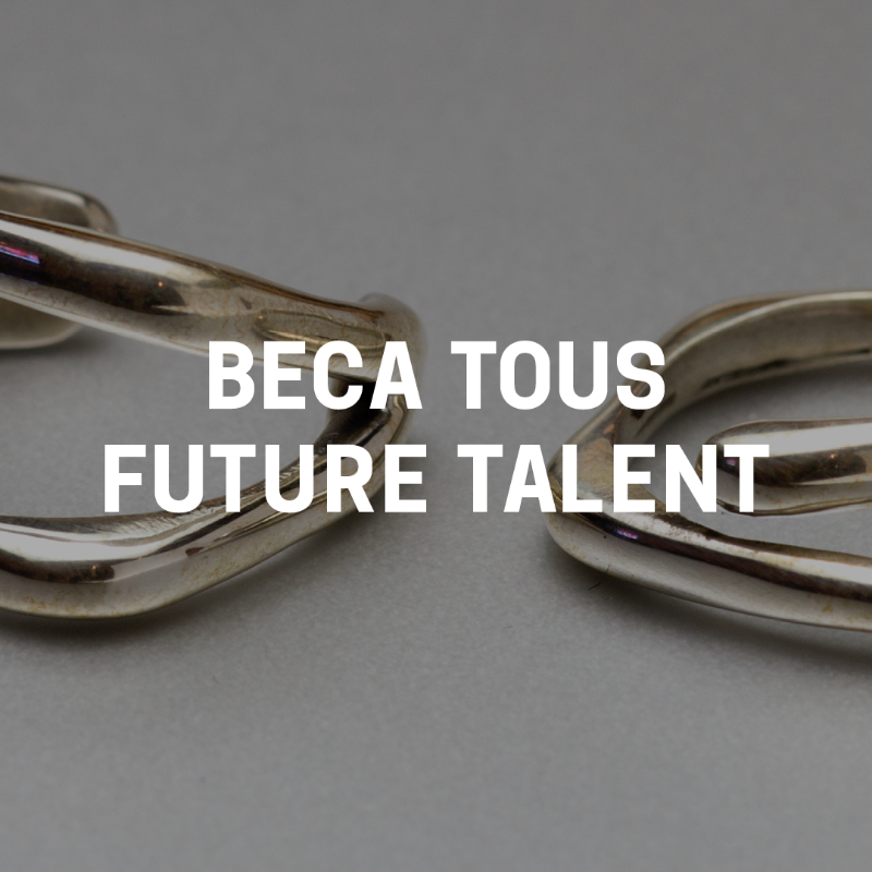 centro_news's tweet photo. ¡Lanzamos convocatoria Beca TOUS Future Talent para estudiar nuestra Especialidad en Joyería contemporánea!

Participa en esta iniciativa abierta a todo público para aspirar a una de las dos becas del 100% disponibles por categoría.

📅 Tienes hasta el 1 de agosto
@tousjewelry