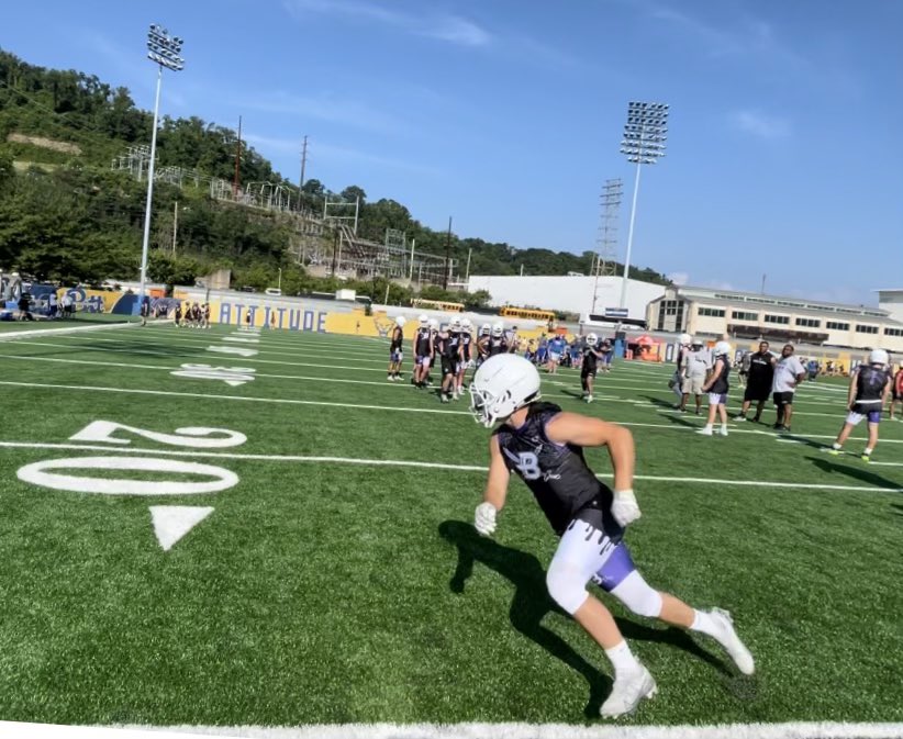 Conquerthecomp's tweet photo. WTD is exactly what the Baldwin Highlanders are going to do this season all while #conquerthecompetition @BW_CoachDane is going to do big things!! @thebfpc @KentStFootball https://t.co/7bkmhuupRu