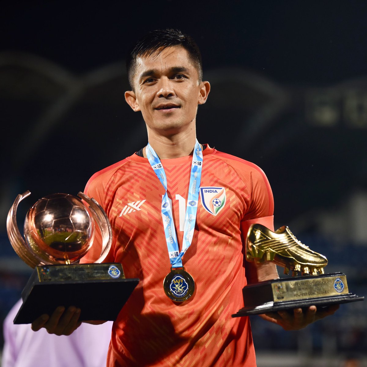 dipen_ai's tweet photo. We won🏆🏆
Congratulations #indianfootballteam for winning #SAFFChampionship2023
9th time. Thank you to our skipper @chetrisunil11 and his whole squad for lifting the title.
#BlueTigers #BackTheBlue https://t.co/JZdrt4rpYq