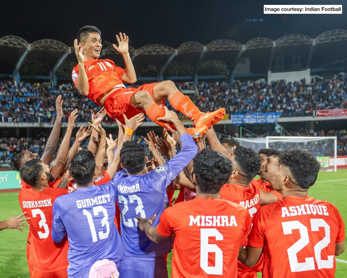 dipen_ai's tweet photo. We won🏆🏆
Congratulations #indianfootballteam for winning #SAFFChampionship2023
9th time. Thank you to our skipper @chetrisunil11 and his whole squad for lifting the title.
#BlueTigers #BackTheBlue https://t.co/JZdrt4rpYq