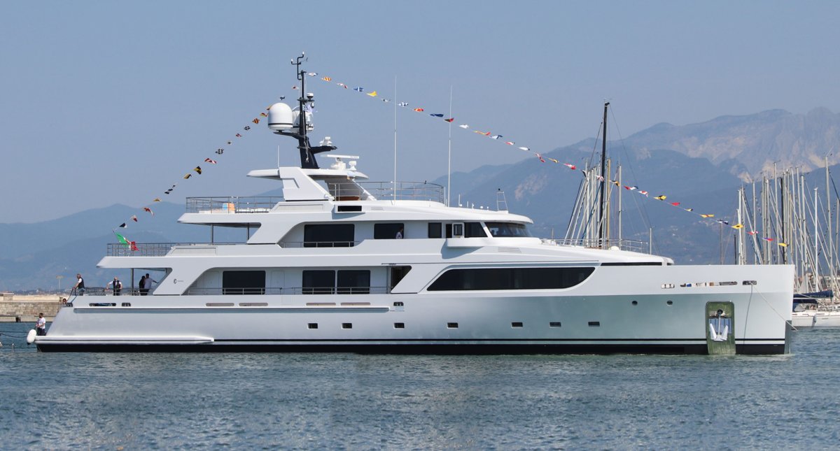 #fattoinitalia Cantieri Codecasa yacht 'Boji' prodotto nel cantiere di Viareggio (Lucca). #superyacht