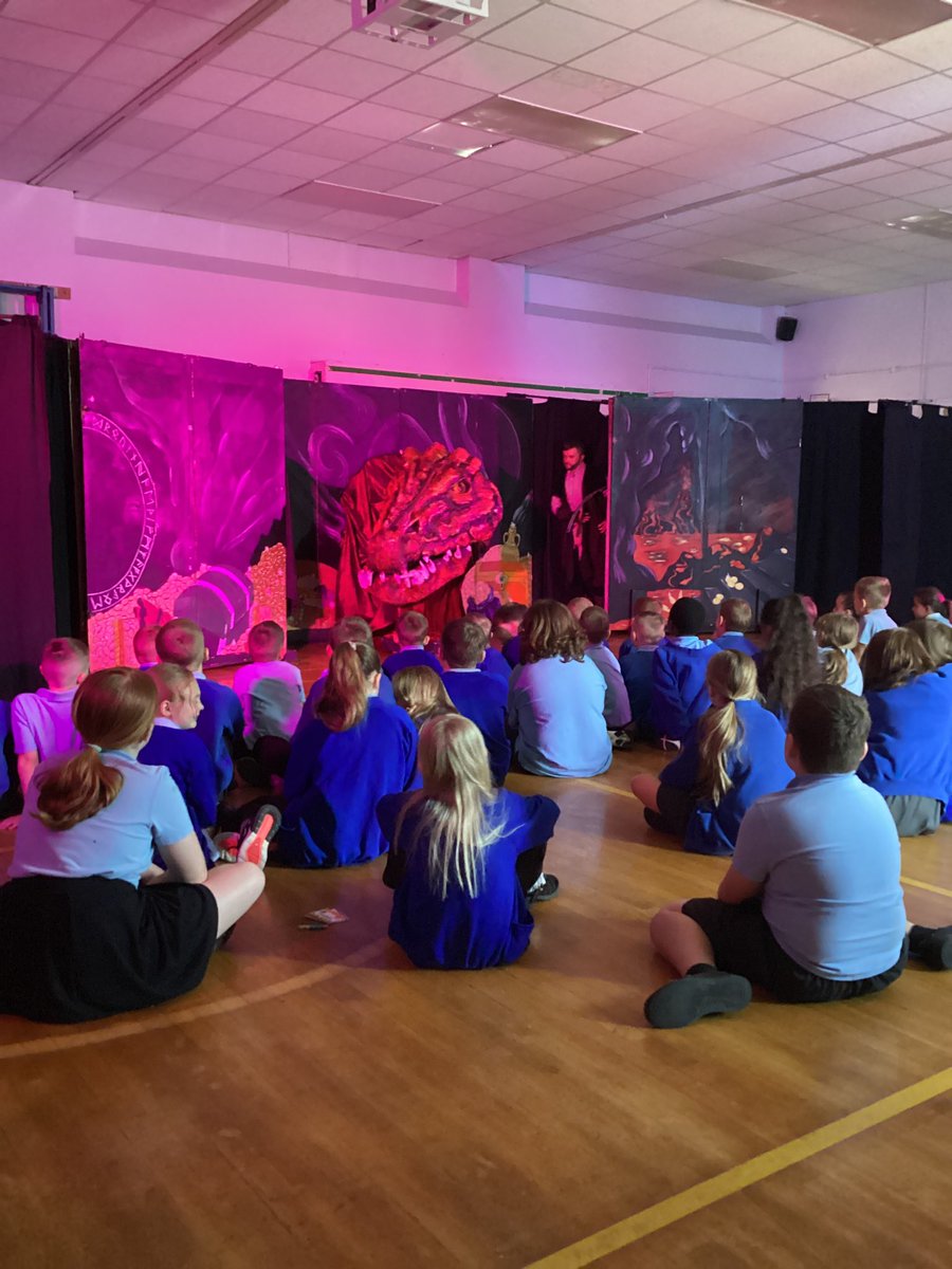 Rectory C of E Primary School and Nursery Unit (@rectoryschool) on Twitter photo Thank you for a fantastic performance of The Hobbit this morning <a href="/MandMTheatrical/">M&M Theatrical Prod</a> Our children loved it and will be talking about the dragon in the hall for a very long time! Thank you for a fantastic performance of The Hobbit this morning <a href="/MandMTheatrical/">M&M Theatrical Prod</a> Our children loved it and will be talking about the dragon in the hall for a very long time!