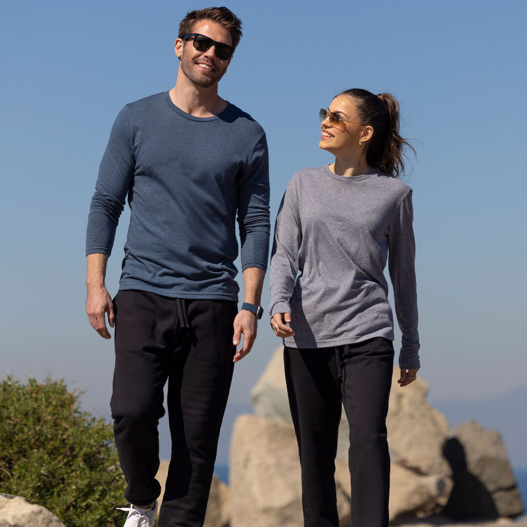 NextLevelTees's tweet image. Heading to the bonfire like 😎 
             Vibe ✅ fit ✅  
What are your plans today? 

 #nextlevelapparel #nla 🌴  #blankapparel 👕  #la #tshirts #Comfort