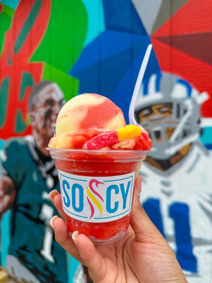 Happy Fourth of July 🇺🇸 🧨

We are open from 5PM-10PM today! 
 
#soicydfw #dallasfood #dfwdesserts