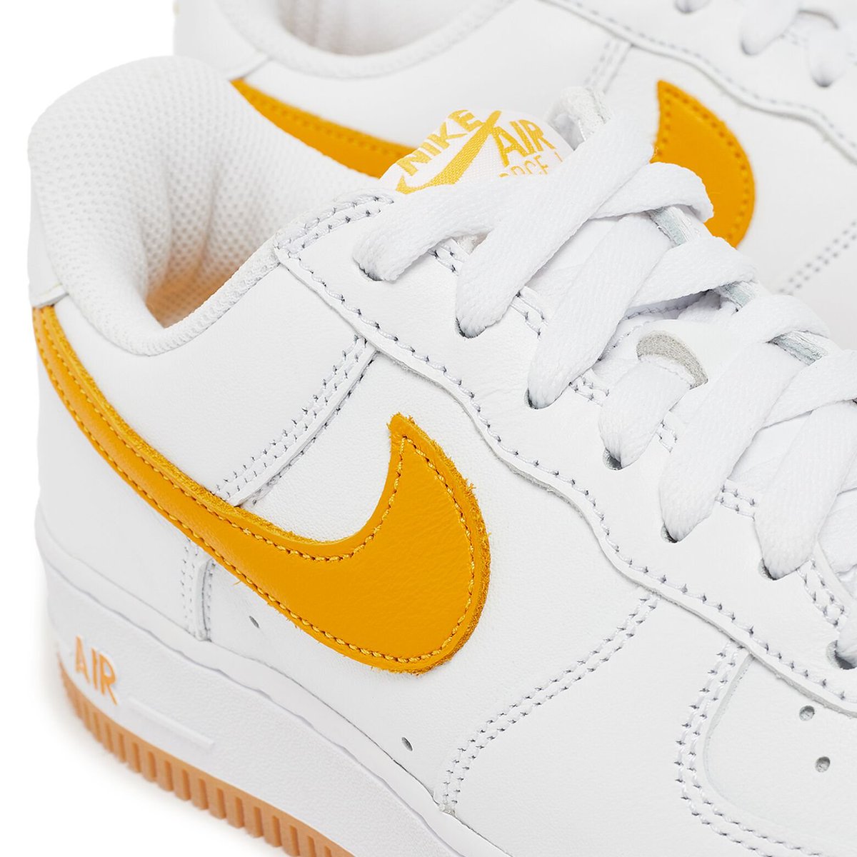 SneakerShouts's tweet photo. PRICE DROP: 35% OFF the Nike Air Force 1 Low Retro "University Gold" 

BUY HERE: https://t.co/KokdMkDoHY https://t.co/BNZHLmIYG5