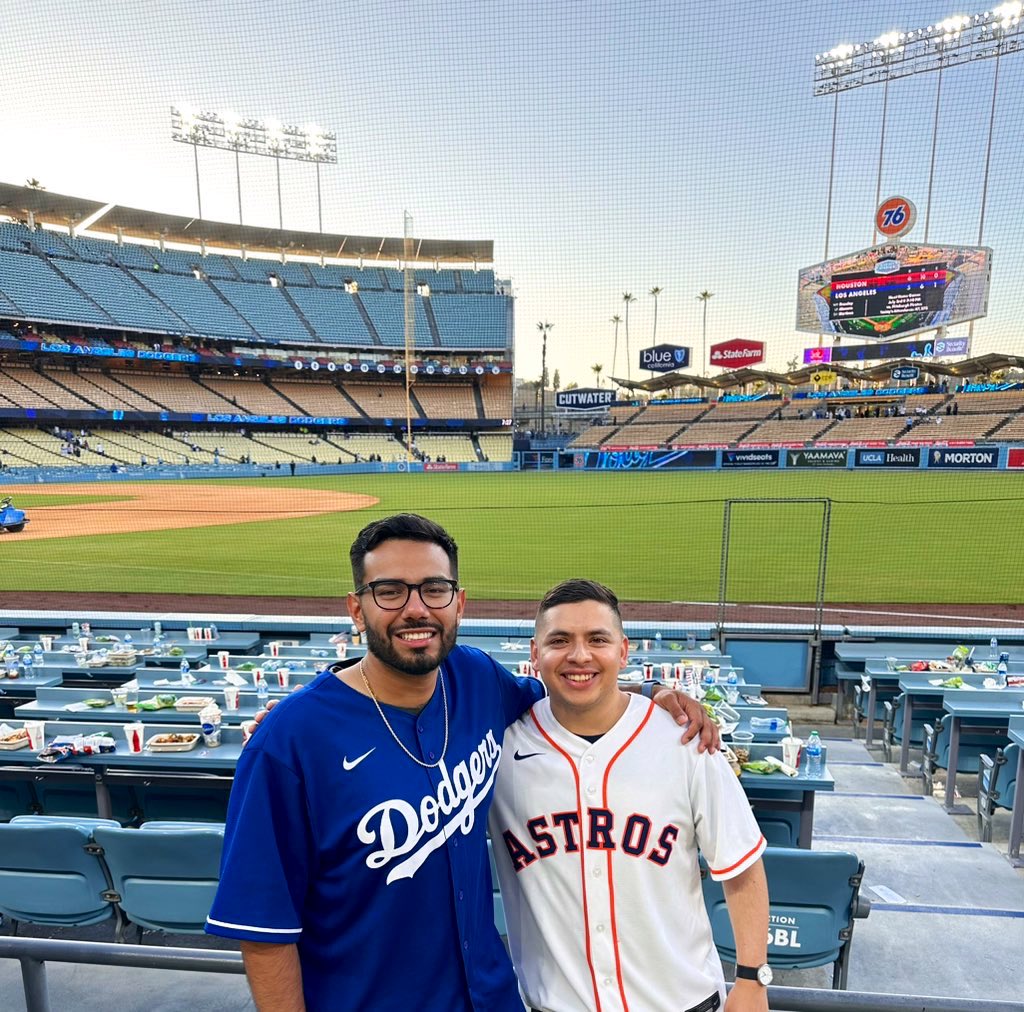 sanielda's tweet image. Happy Birthday to one of my best friends @JECABADA! ⚾️🇺🇸