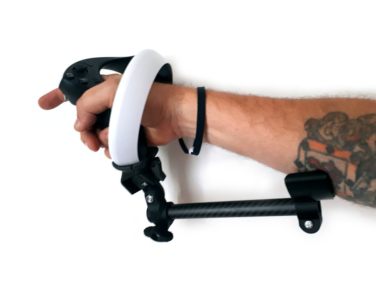 substatica's tweet photo. I wanted a little more one-handed stability for Synapse since I need my off hand for telekinesis 🤏🤔 So I designed and 3D printed this forearm under brace that works with my ProTubeVR parts! 💪 @nDreams #Synapse #SynapseVR @PlayStation @ProTubeVR #3dprinting https://t.co/7DGNux2XGL