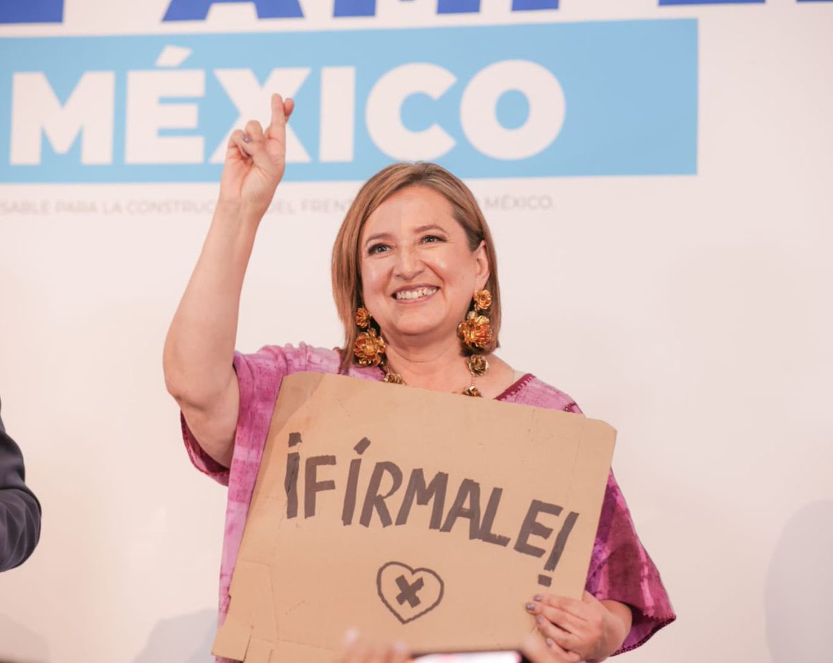 Xóchitl Gálvez Ruiz (@xochitlgalvez) on Twitter photo Notifiqué a <a href="/AccionNacional/">Acción Nacional</a> mi registro para ser responsable de la construcción del #FrenteAmplioPorMéxico.
Si estás interesado en participar en la recolección de firmas, inscríbete en la siguiente liga.👇🏼
#MéxicoMereceMás
xochi.tl/voluntariosfir… Notifiqué a <a href="/AccionNacional/">Acción Nacional</a> mi registro para ser responsable de la construcción del #FrenteAmplioPorMéxico.
Si estás interesado en participar en la recolección de firmas, inscríbete en la siguiente liga.👇🏼
#MéxicoMereceMás
xochi.tl/voluntariosfir…