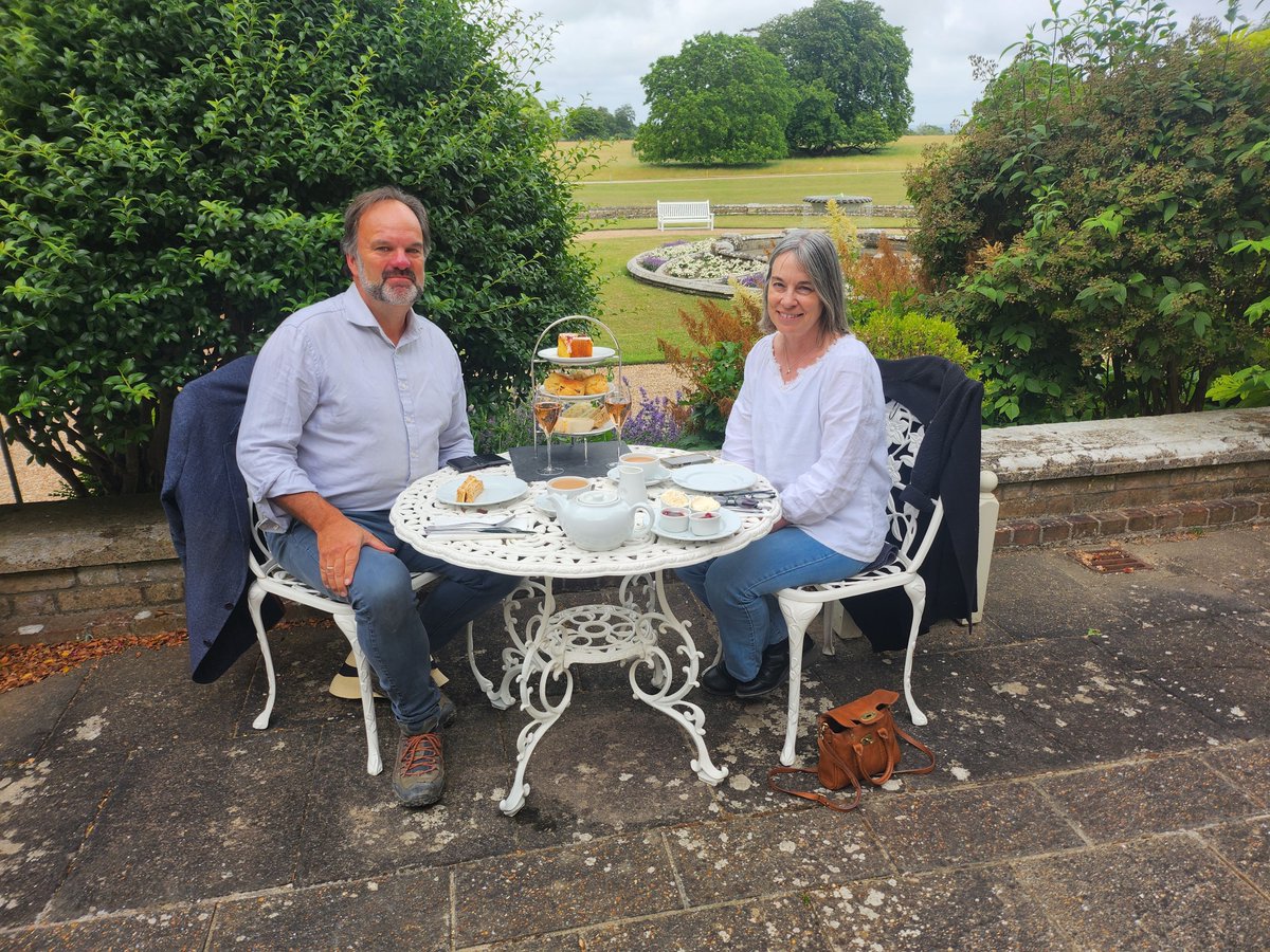 It's been a <a href="/FirlePlace/">Firle Estate</a> kind of day <a href="/TheRamInnFirle/">The Ram Inn</a> #GBBO <a href="/Channel4/">Channel 4</a> <a href="/Casting_BOTP/">BakeOffProfessionals</a>