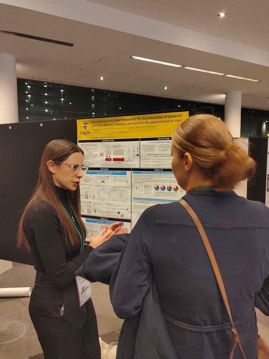 <a href="/biancabriscas/">B</a> doing a fab job at her poster last night 😊 #2023asm <a href="/AUSSOCMIC/">ASM</a>