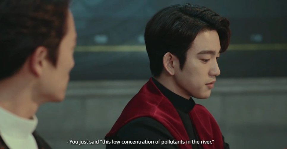 nacchi_yohagao's tweet photo. #TheDevilJudge
#TDJRewatch EP1
Look at this happy face of Yohan staring at him while Gaon is asking questions to the doctor. Yohan is full of love for Gaon from the very beginningโค๏ธ https://t.co/uheGXWOP0t