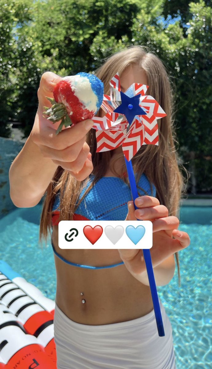 Rockelle_squad's tweet photo. Happy July 4😍😍 https://t.co/mDhzT2cxP0